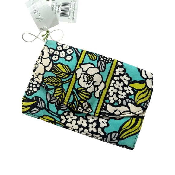 VERA BRADLEY Island Blooms Small Folio Clutch NEW NWT - Picture 8 of 8